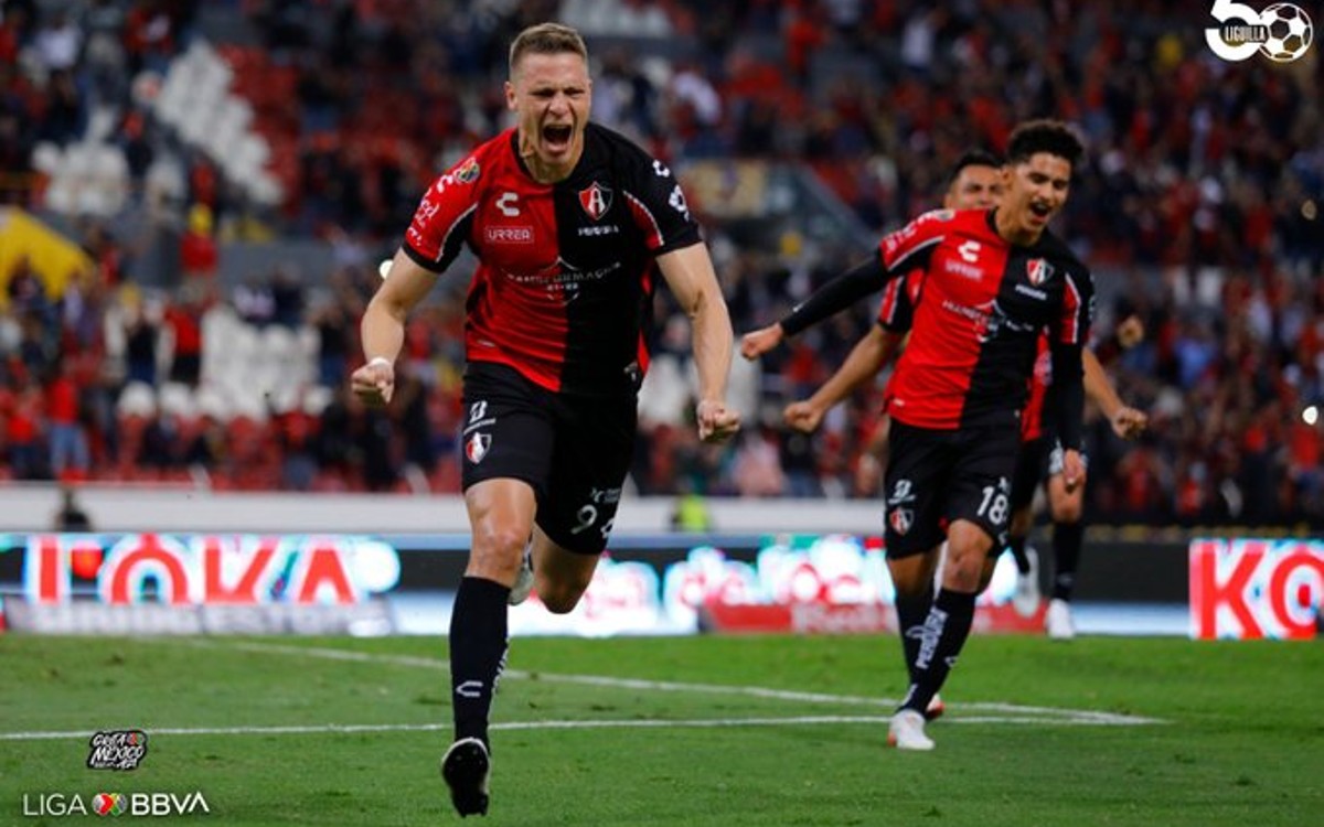 Chocarán Atlas y Pumas en las Semifinales | Video
