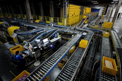 La industria será uno de los ámbitos más beneficiados por el desarrollo del IoT: transformará, entre otras cosas, la forma de trabajar en las fábricas.