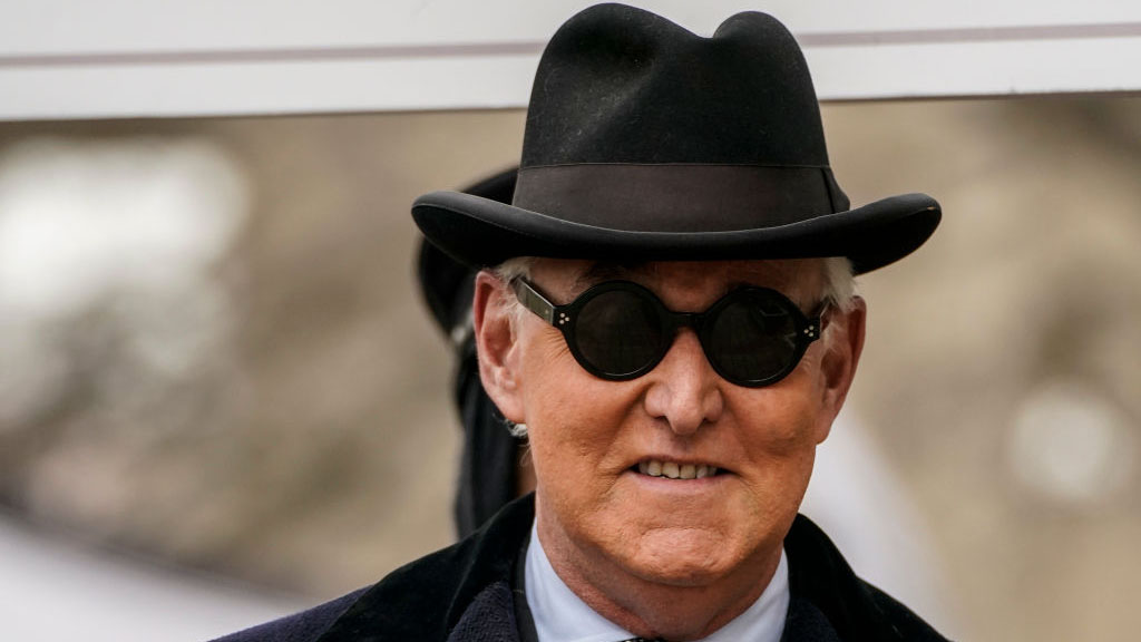 Comisión que investiga ataque al Capitolio cita a aliado de Trump y a difusor de teorías conspirativas