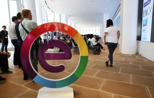 Conozca las 14 empresas que se lanzarán fuera del Acelerador de mesa redonda de emprendedores