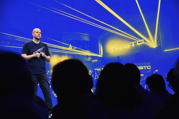 Daniel Ek invierte 100 millones de euros en la startup de defensa Helsing.ai, para apoyar a las democracias