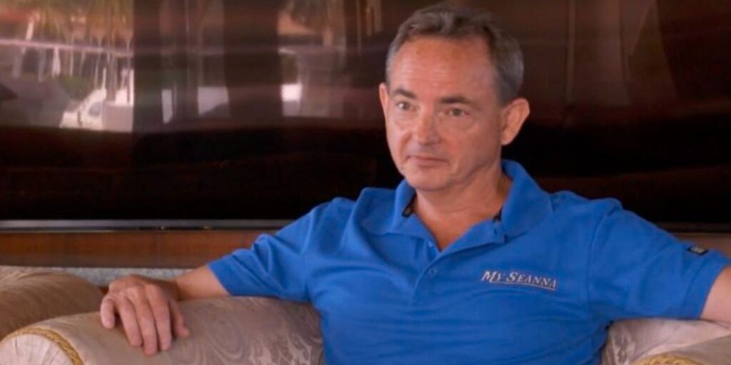 Debajo de la cubierta: el capitán Sean piensa que el capitán Lee está demasiado apegado a Eddie