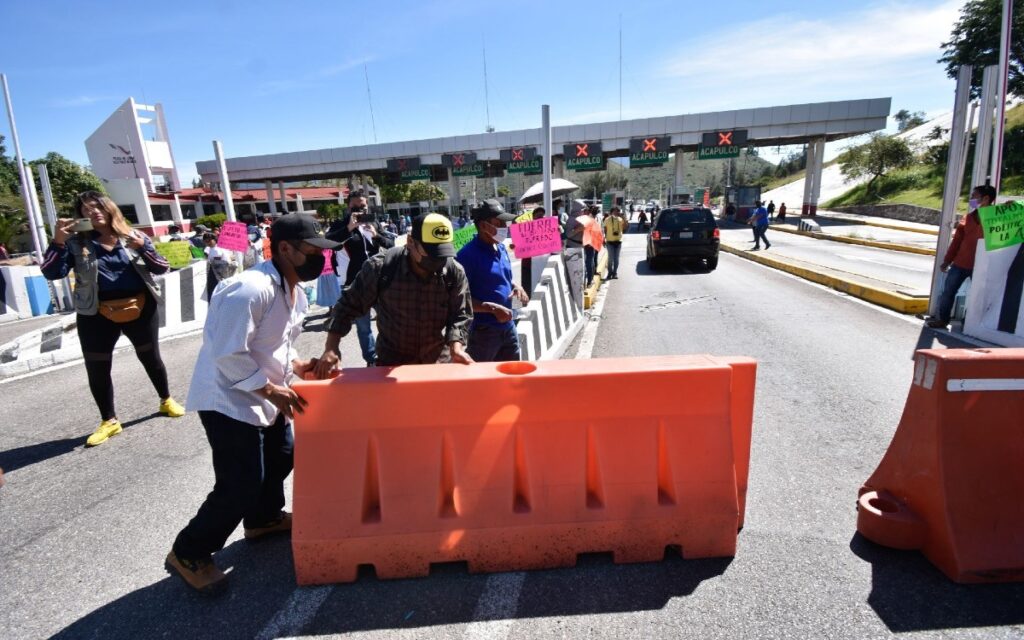 Diputada del PRI propone prisión automática para acusados de bloquear vías de comunicación