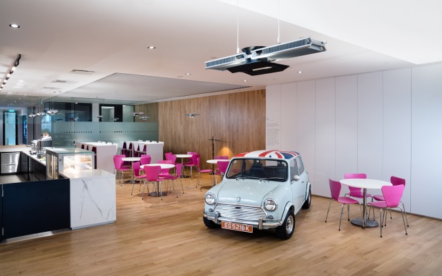 Dyson busca vencer a sus rivales en rango con su auto eléctrico