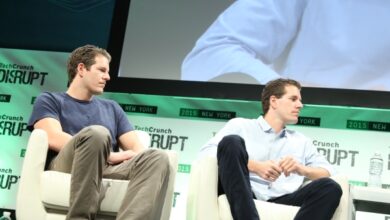 El escritor cuyo libro se convirtió en 'La red social' acaba de vender otro libro sobre los gemelos Winklevoss