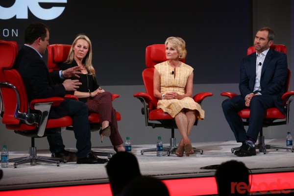 El experto en criptografía dice que no veremos regulación en años