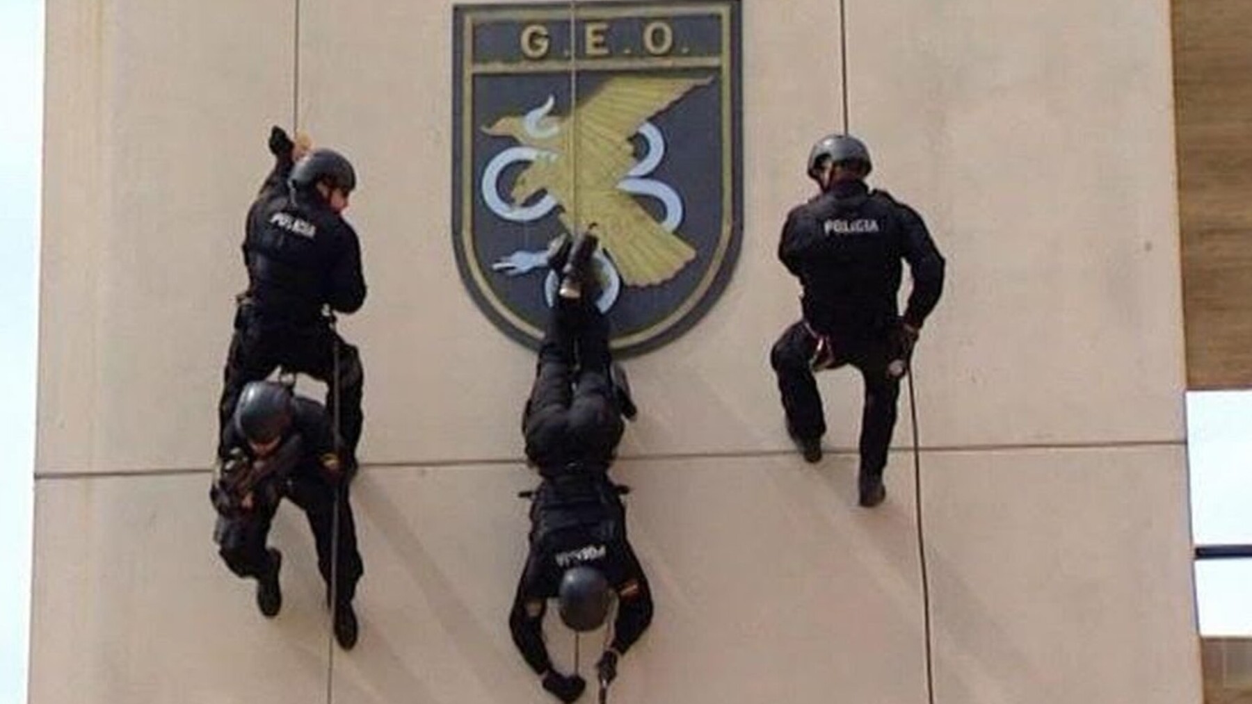 El sueldo, requisitos y las pruebas que tienen que pasar los GEO