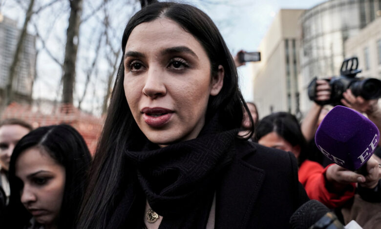 Emma Coronel, esposa de 'El Chapo', enfrenta sentencia en una corte de EU