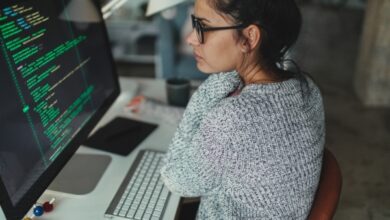Entity Academy, una startup de tecnología educativa que capacita, asesora y coloca a mujeres en roles tecnológicos, obtiene $ 100 millones
