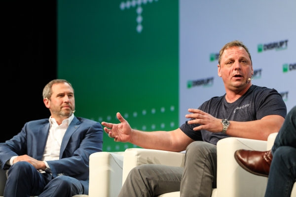 Estados Unidos está perdiendo frente al resto del mundo en blockchain, advierten figuras criptográficas