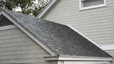 Estas son las impresionantes nuevas tejas solares para techo de Tesla para hogares