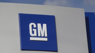 GM ve riesgo en inversiones en México; expresa preocupación sobre uso de energía renovable