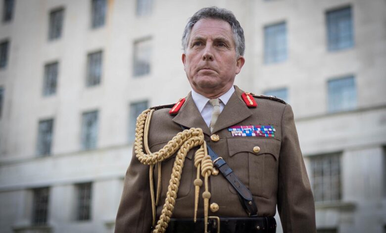 Jefe de las Fuerzas Armadas británicas advierte que deben estar preparados para una guerra con Rusia