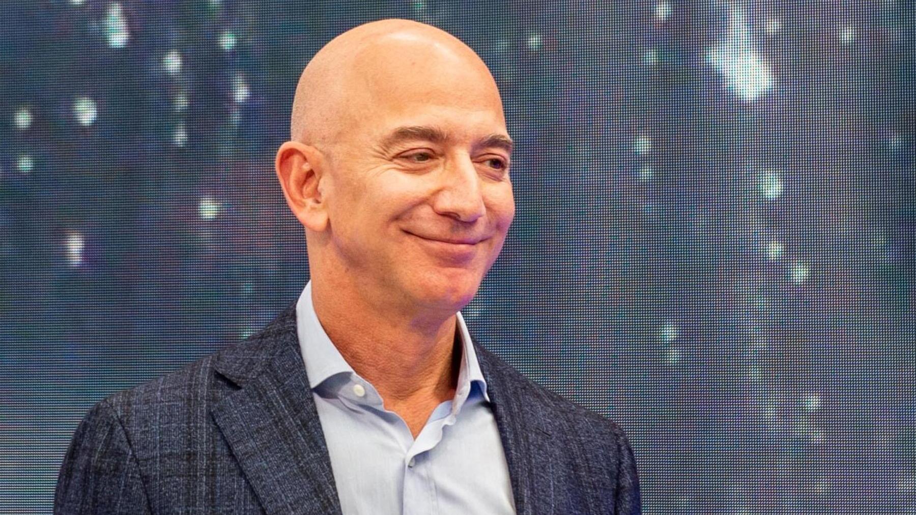 Jeff Bezos se compra por 430 millones de euros el yate más grande del mundo