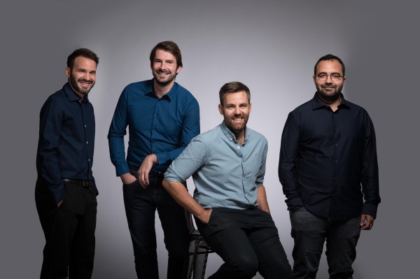 La API de Mindee analiza automáticamente los documentos sin la entrada manual de datos