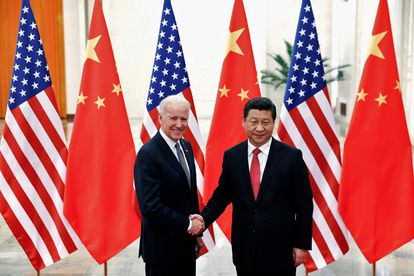 Xi Jinping y Joe Biden, en Pekín en 2013, cuando este era vicepresidente de Barack Obama.