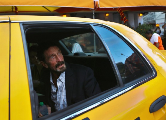 La billetera Bitfi ‘imposible de piratear’ de John McAfee fue pirateada, nuevamente