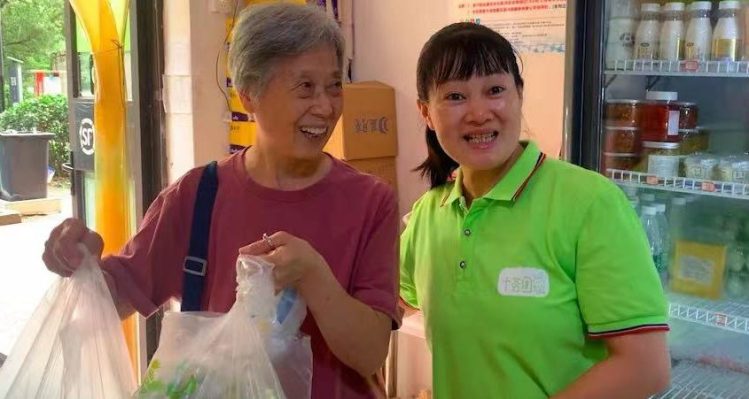 Las empresas de tecnología de China se apresuran a ofrecer soluciones para la compra de comestibles