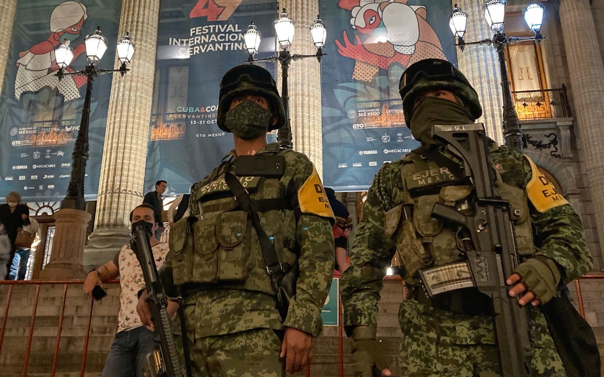 Llama Centro Prodh a la Corte a ser “contrapeso frente al proceso de profundización de la militarización”