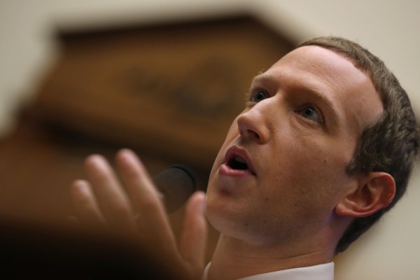 Los documentos internos de Facebook destacan sus problemas de moderación y desinformación