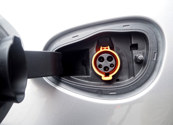 Los premios de vales para pequeñas empresas del DOE incluyen vehículos y pilas de combustible