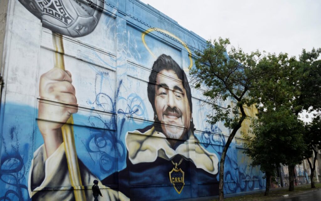 Maradona iluminará el cielo; registran estrella con su nombre