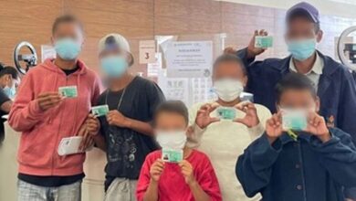 Más de mil 500 que salieron con la caravana migrante ya tienen documentos: INM