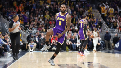 NBA: Multan a LeBron James por señal obscena | Tuit