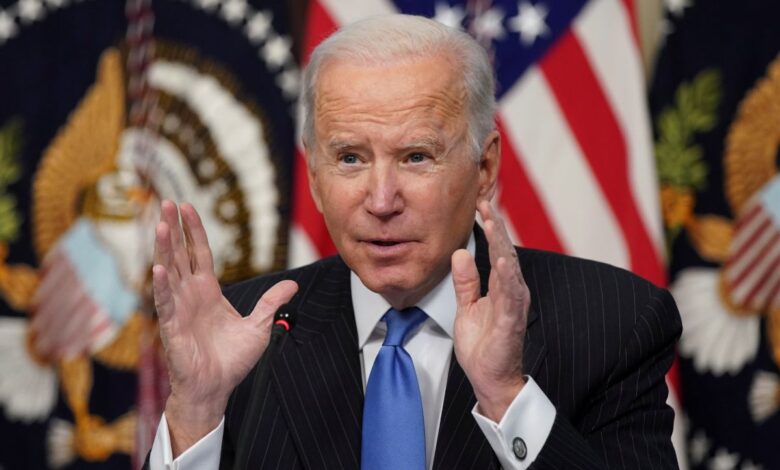 Ómicron “es motivo de preocupación, no de pánico": Biden
