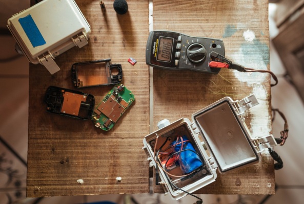 Rainforest Connection alista el aprendizaje automático para escuchar a los leñadores y jaguares en el Amazonas