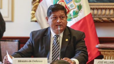 Renuncia el ministro de Defensa de Perú por caso de ascensos irregulares en el Ejército