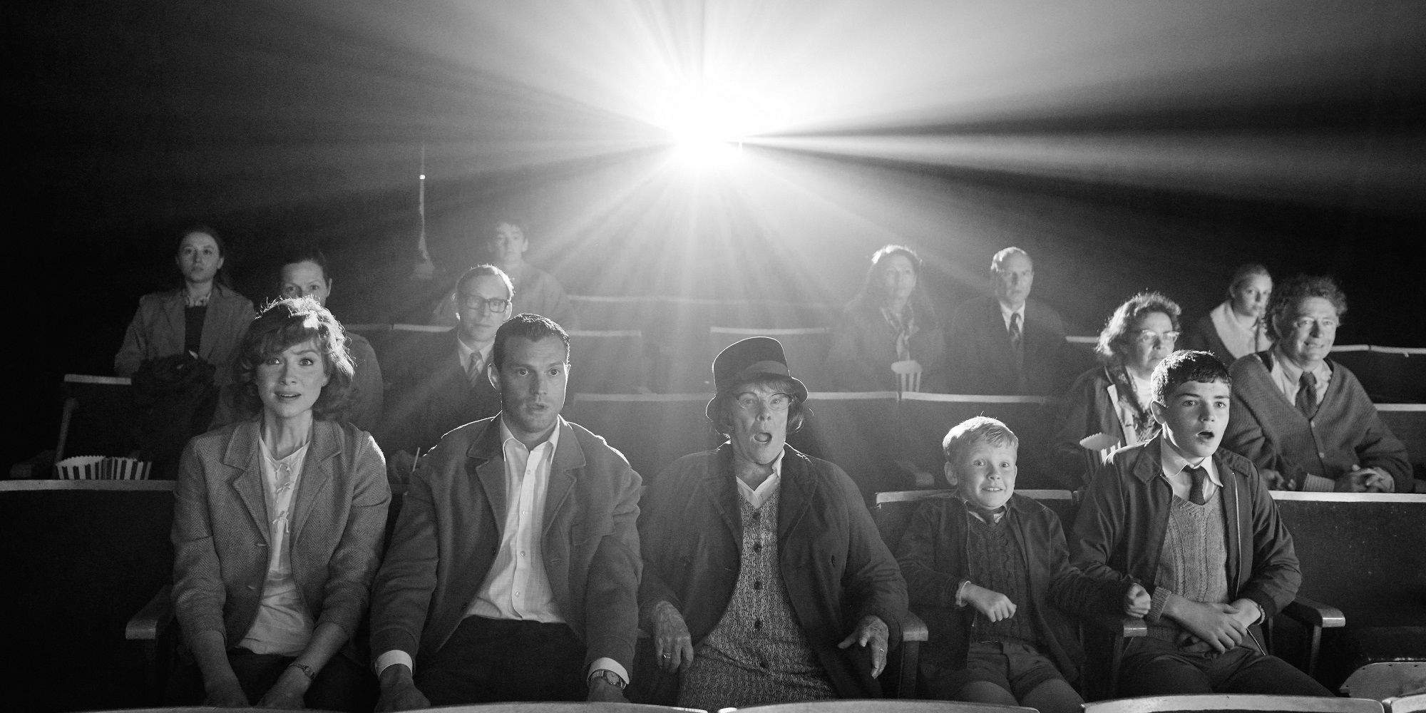 Revisión de Belfast: Moving & Personal, la mejor película de Kenneth Branagh en años