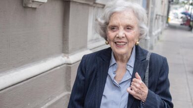 Roban la casa de la escritora Elena Poniatowska en la CDMX; ella se encuentra bien, informó su hijo