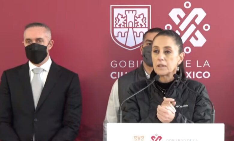 Se refuerza vigilancia en el AICM, pero no hay alerta por Ómicron: Sheinbaum