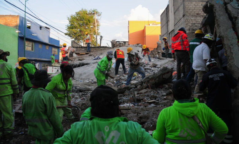 Suman dos fallecidos por explosión en vecindad de la colonia Pensil
