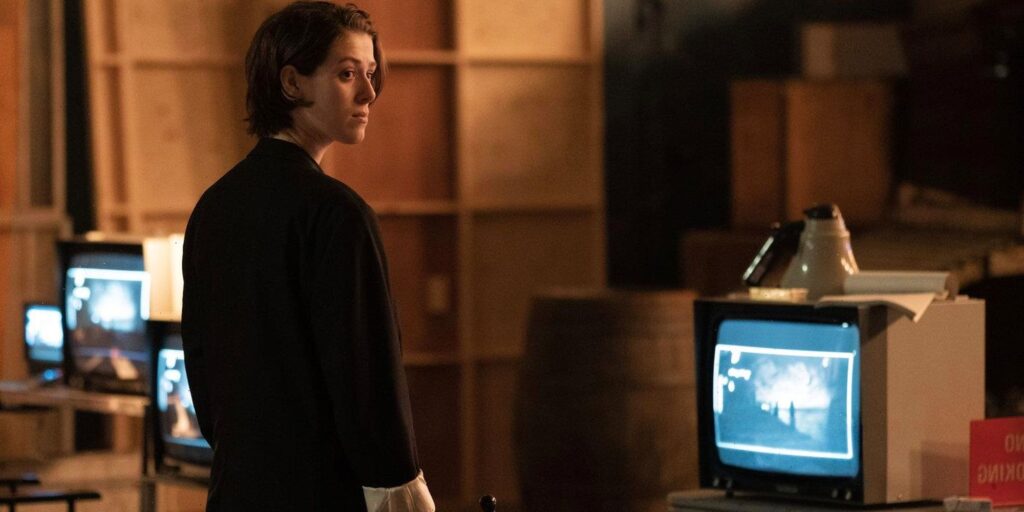 The Souvenir Part II Review: Una tierna y encantadora secuela que calienta el corazón