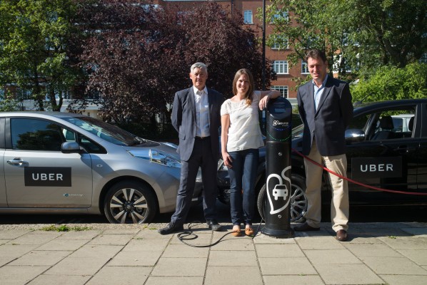 Uber enciende vehículos eléctricos en el Reino Unido, comenzando con 50 autos en Londres
