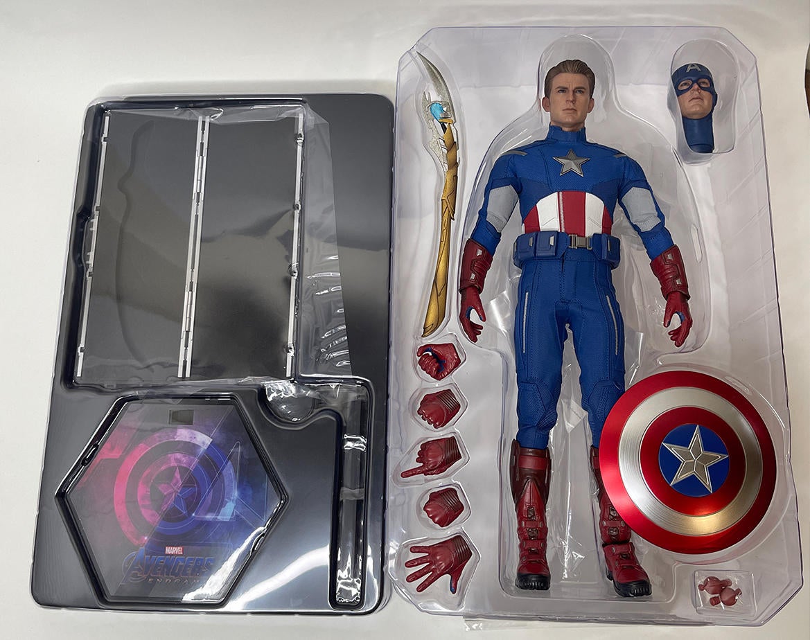 Unboxing de Endgame Captain America (Edición 2012)