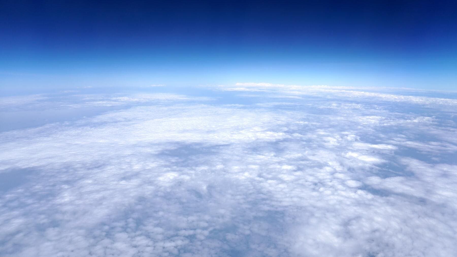 ¿Cuánto pesa la Tierra?