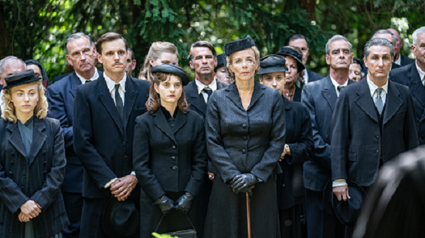 ‘Nuestros maravillosos años’, la serie sobre la posguerra alemana que estrena Filmin