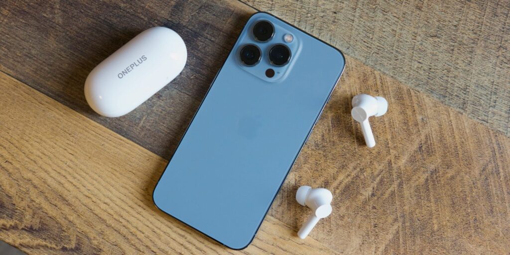¿Funciona OnePlus Buds Z2 con el iPhone? Sepa esto antes de comprar