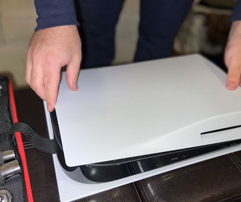 Tapa de PS5 encendida tapa de ps5 en