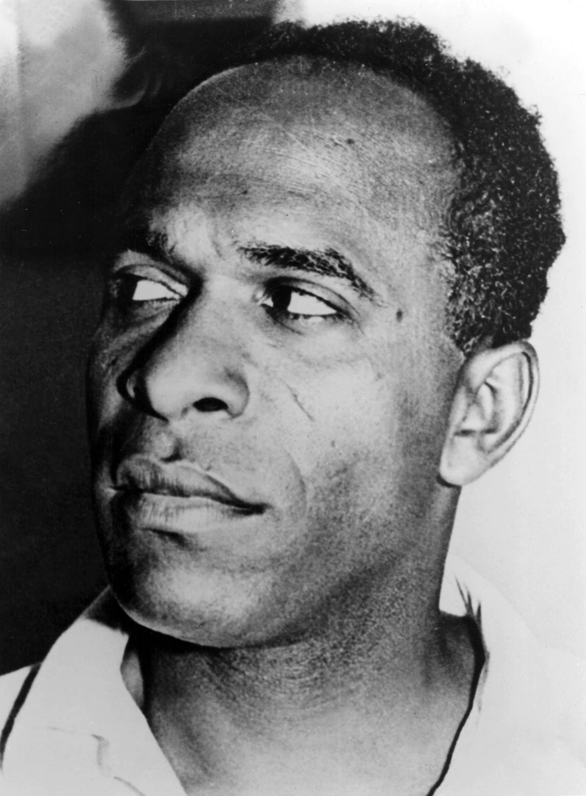 Frantz Fanon: un clásico para entender el colonialismo