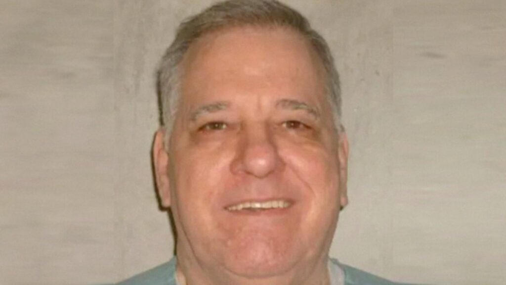 Oklahoma ejecuta a un hombre de 79 años que asesinó a una maestra en 1985