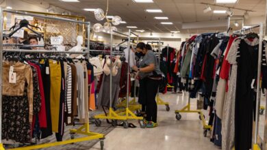 Suben los precios y la inflación trepa al índice más alto desde 1982 en EEUU