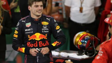 De infarto: Verstappen destrona a Hamilton al ganar en la última vuelta el campeonato de la F1