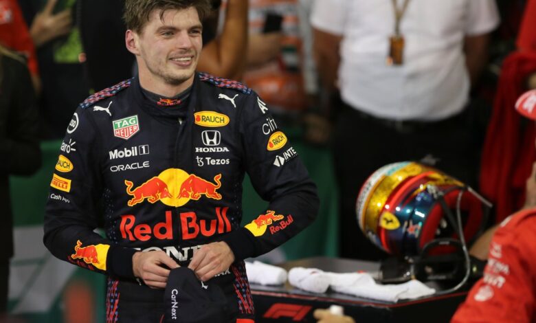 De infarto: Verstappen destrona a Hamilton al ganar en la última vuelta el campeonato de la F1