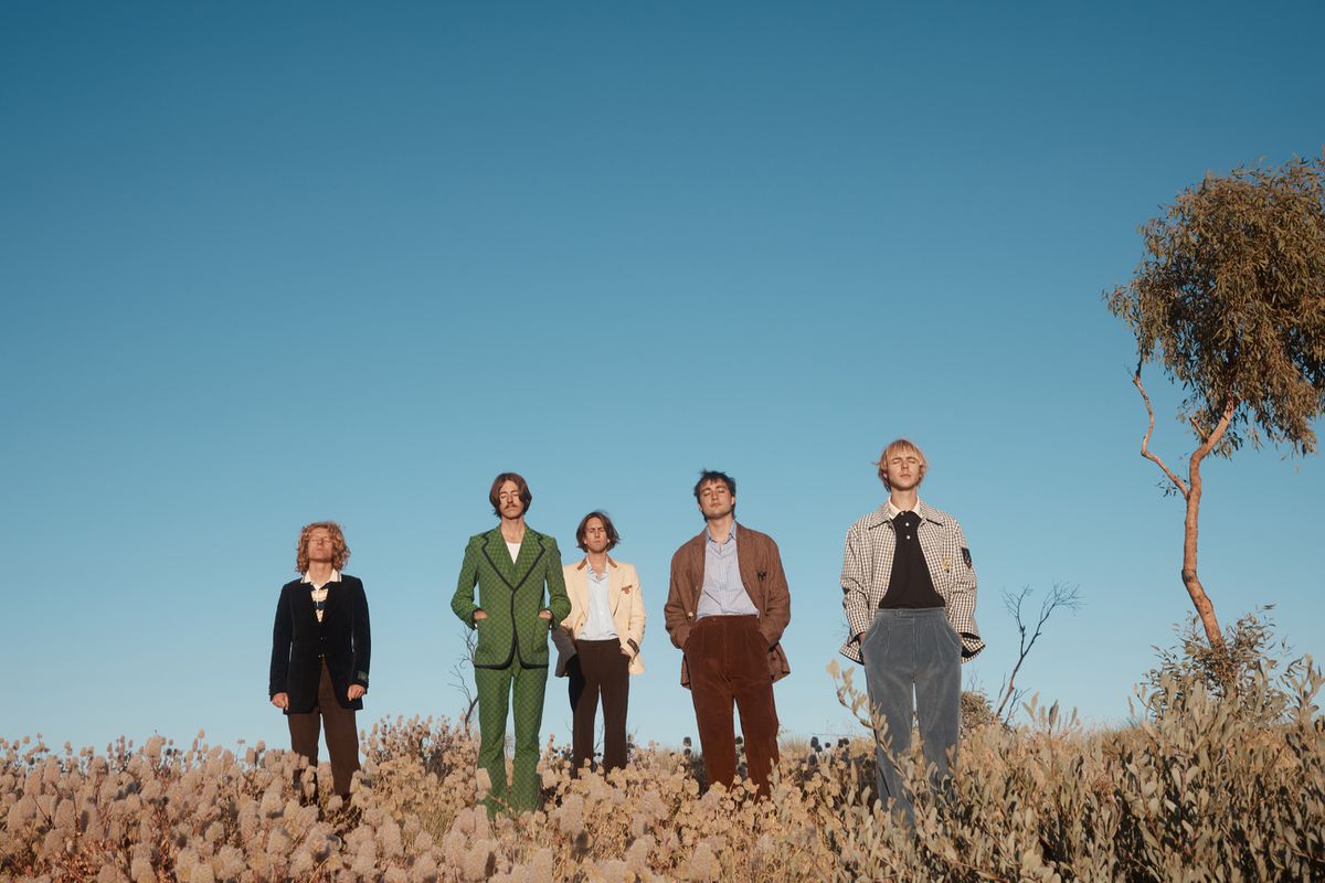 “Somos cinco, un matrimonio polígamo. ¿Sabes lo complicado que es que funcione?”