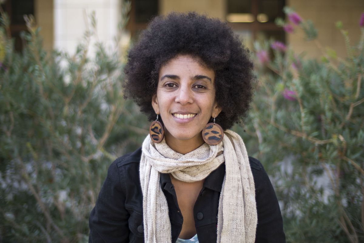 Timnit Gebru: “No solo es Facebook, las redes sociales propagan el odio con impunidad”