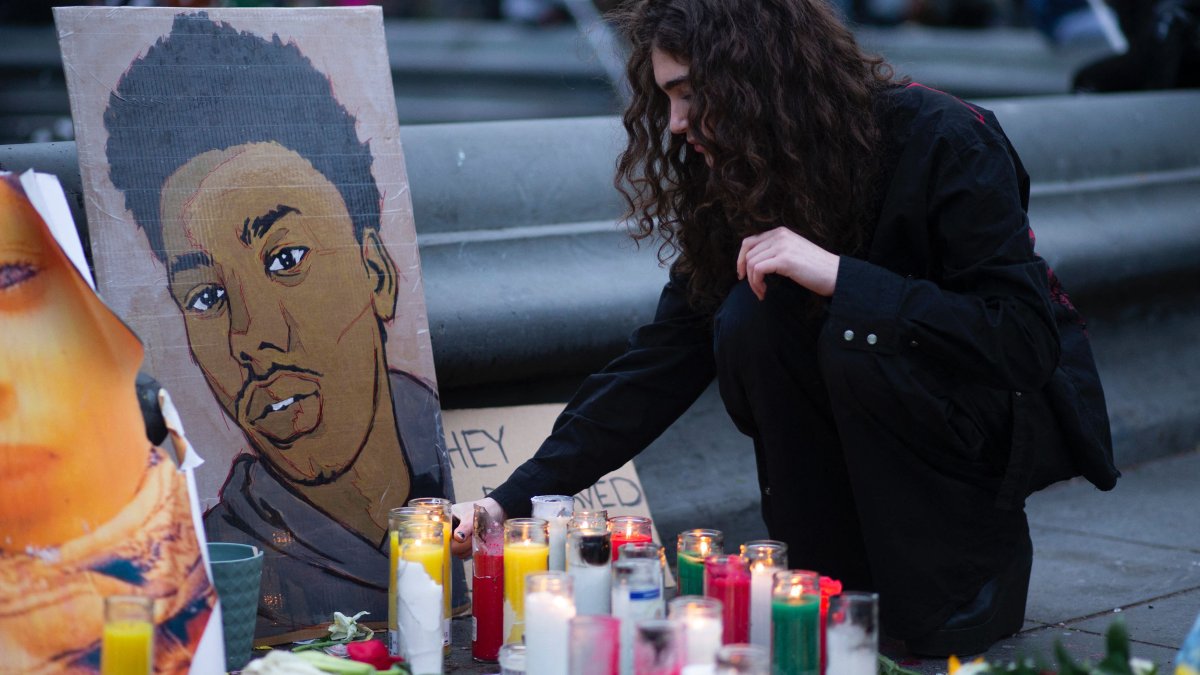 jurado delibera sobre el caso por la muerte de Daunte Wright